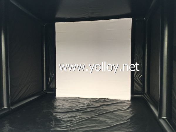 Inflatable golf tent