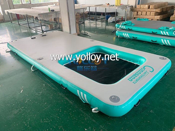 Floating inflatable lounger platform