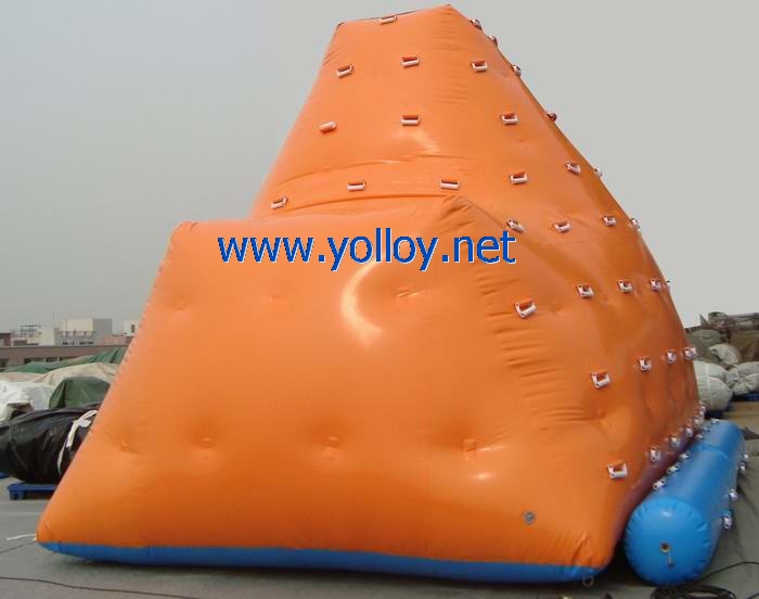 Inflatable climbing floating iceberg