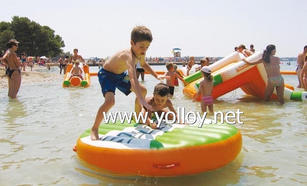 outdoor inflatable water sports amusement park