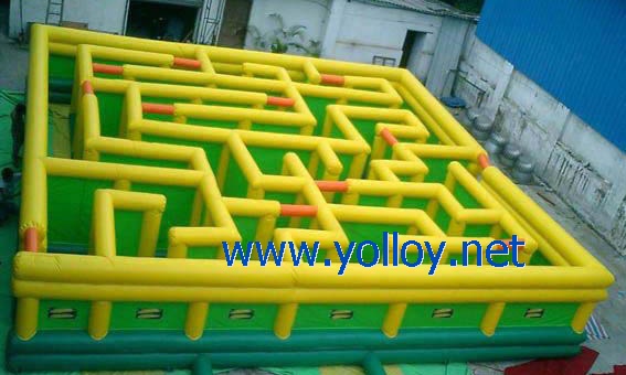 inflatable maze interactive
