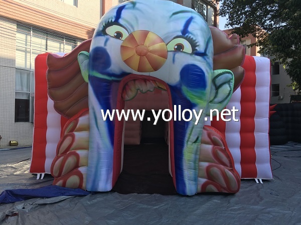 Inflatable tent with crazy clown head for Halloween