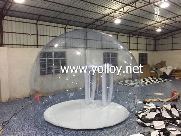 Inflatable snow globe for party exhibition