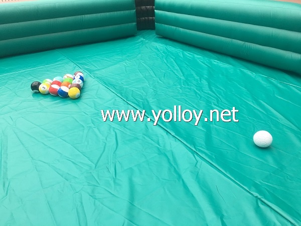 Inflatable snookball poolball