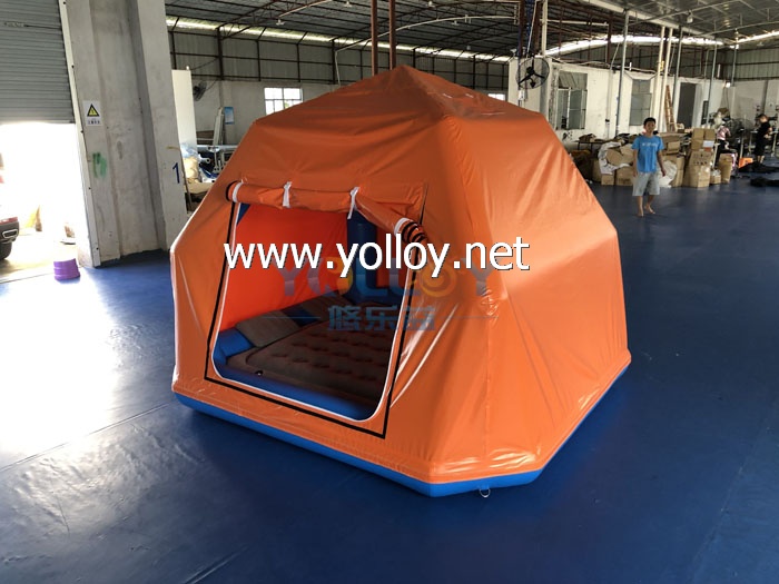 Size:2.6M x 2.4m
Weight: about 33KG
Color:Orange or customized
Material:PVC tarpaulin and PVC