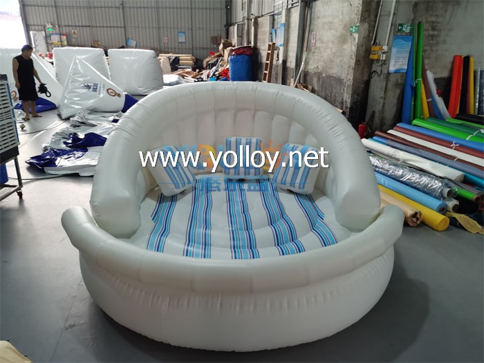 Material:  PVC tarps
Size:2.5m diameter
Weight:about 30KG