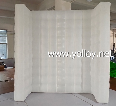 Portable inflatable office u-shaped wall