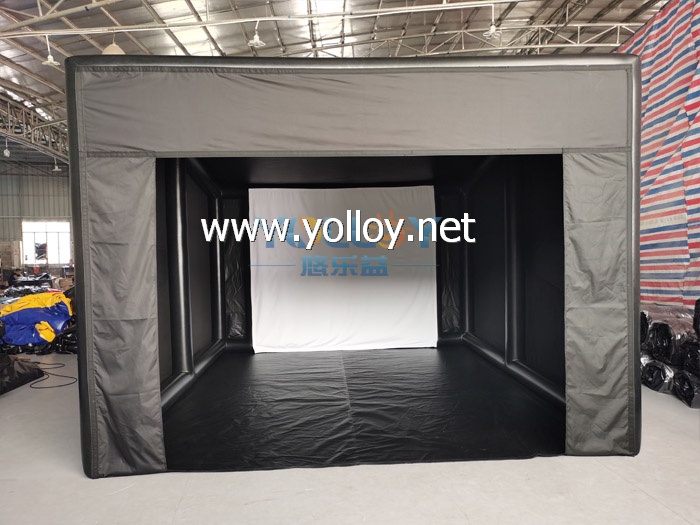Mobile Inflatable tent for golf simulator