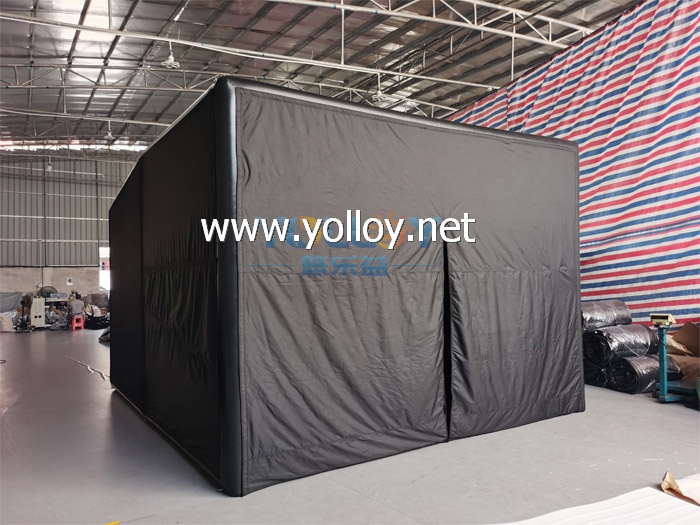 Mobile Inflatable tent for golf simulator