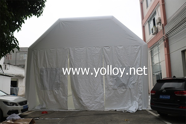 Outdoor inflatable temporary bus paint booth