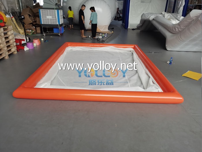 Inflatable Floating pool for safety swimming at sea