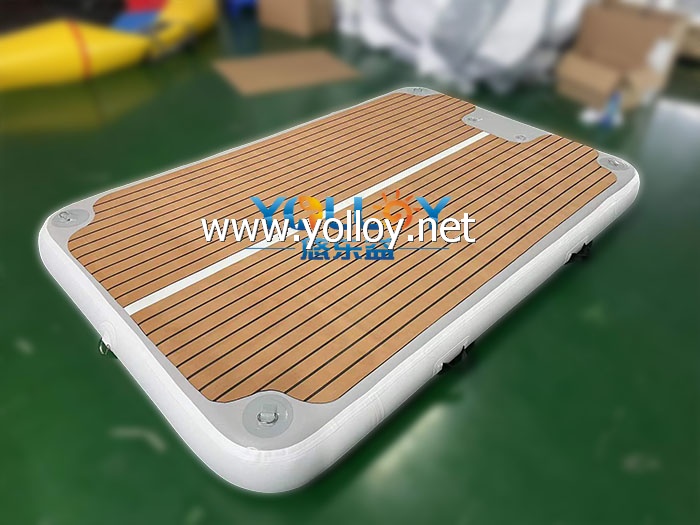 Teak air platform dock for water leisure