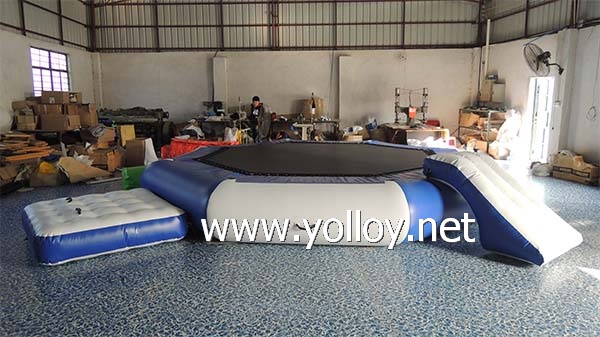 Inflatable Bungee Jumping Floating Trampoline