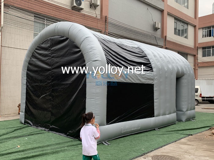 Golf simulator impact screen inflatable tent