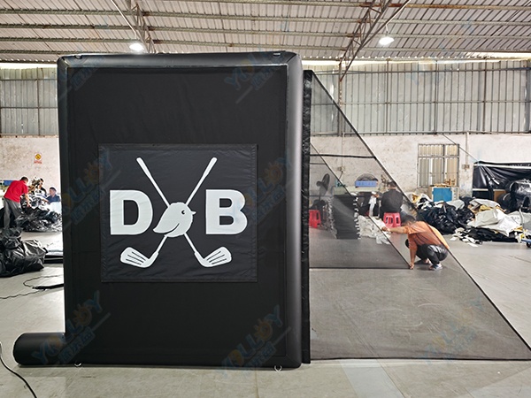 Outdoor Inflatable Golf Simulator Enclosure Practice Cage