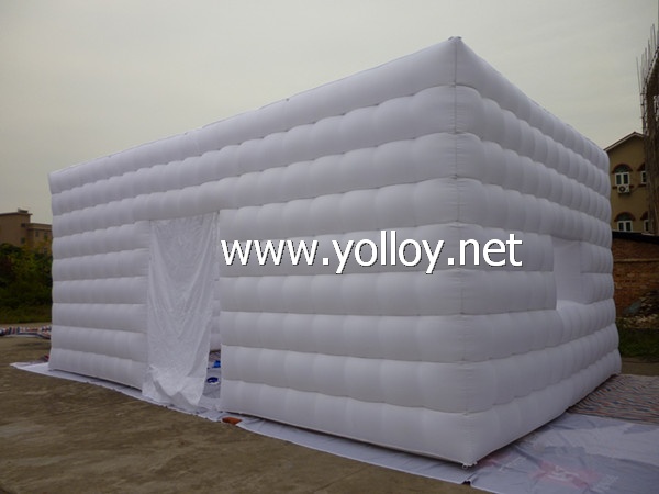 white Inflatable cube tent