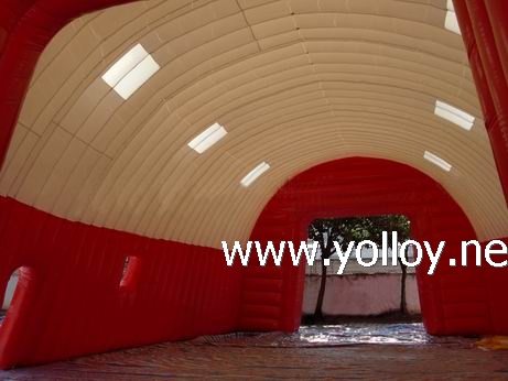 Giant inflatable stucture tent