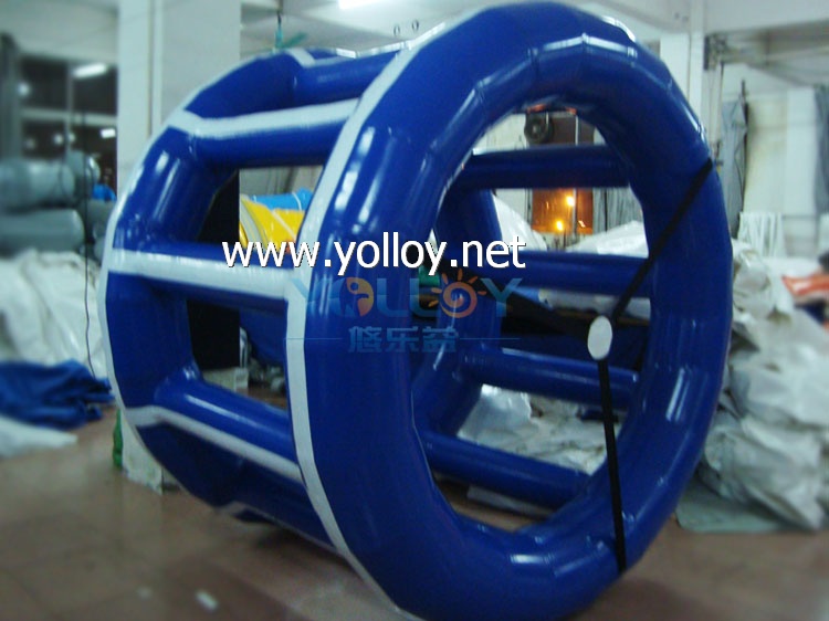 inflatable rolling ball water wheel roller