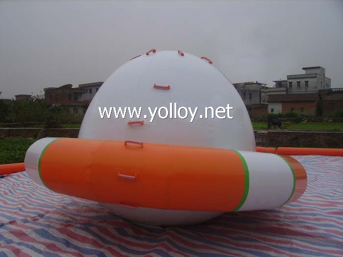 Inflatable Saturn Rocker water park game