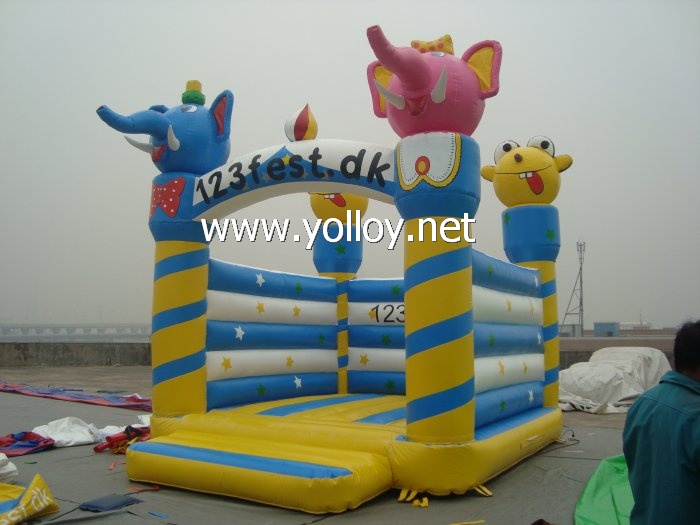 Inflatable bouncer elephant moonwalks jump house