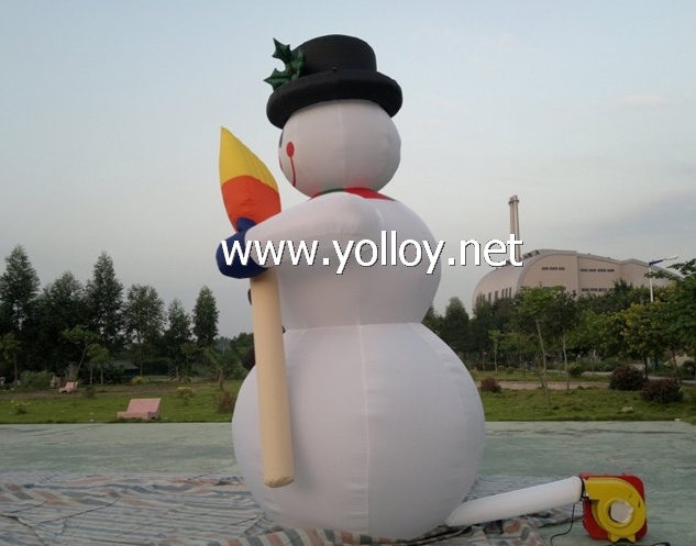 The snowman inflatable good xmas decorations ideas