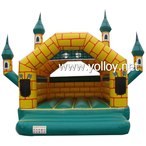 Yellow house vecchio castello inflatable castles