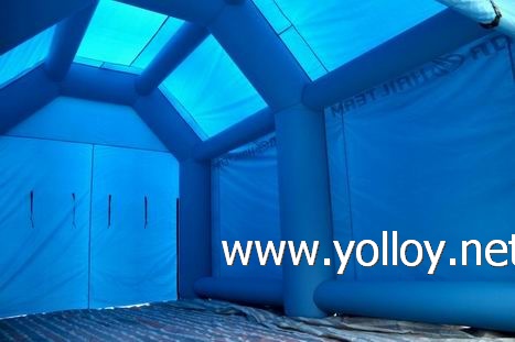 Portable inflatable garage