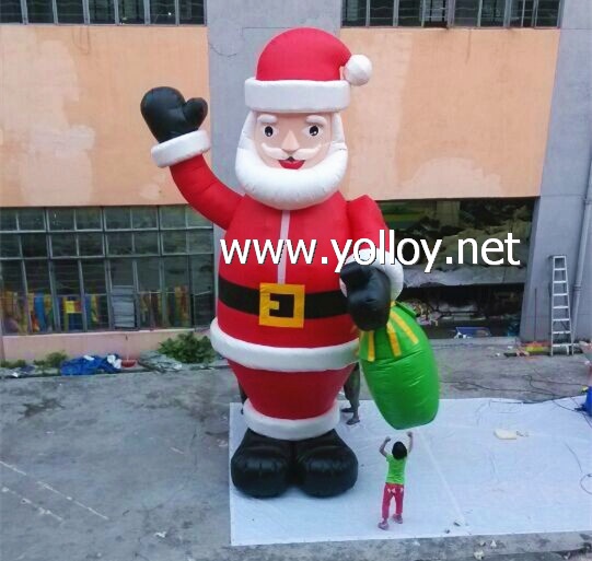 Inflatable Giant Santa Claus