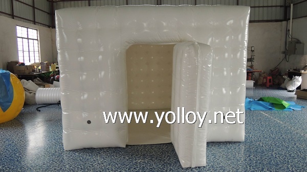 Outdoor Sealed Inflatable Cube Tent