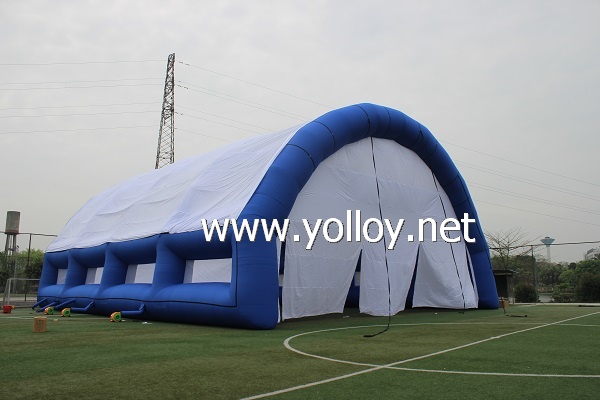 Huge inflatable event tent