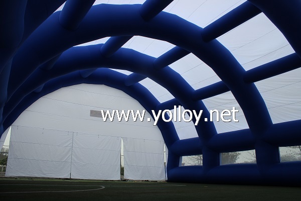 Huge inflatable event tent