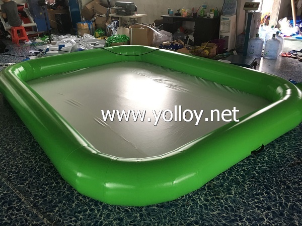 Inflatable mini pool