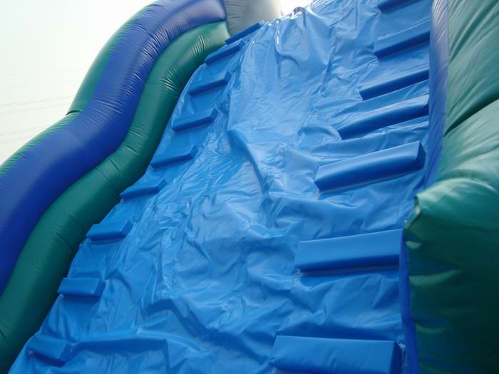 wild rapids inflatable slide