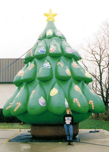 Large Blow up Xmas tree