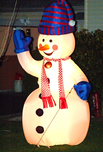 blow up snowman