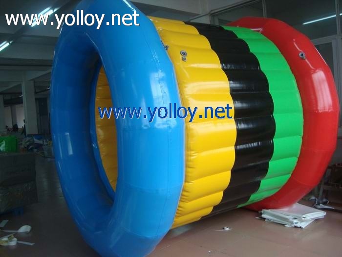 Colorful Inflatable water walking roller water game
