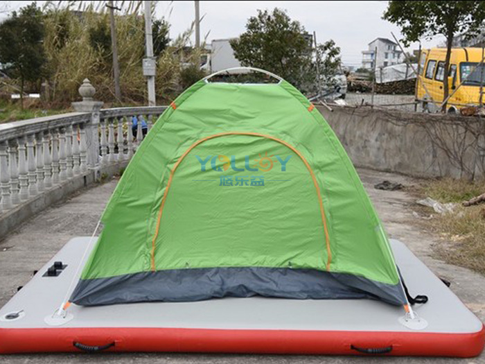 platform with tent