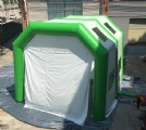 Inflatable auto tinting garage workstation