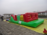 Size: 4mx5x2.5m
Material: 0.9mm PVC Tarps
Color:as picture or customized
