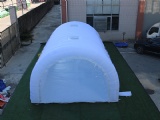 Portable inflatable tent for car wash