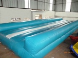 Size: 6m/ 9m/ 12m/ 15m x 2.7m
Customer size acceptable
Material: 0.55mm PVC tarps