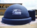 Inflatable dome projection screen