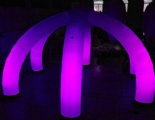 Size: 5m diameter
6 pillars 
6 air blowers with lights