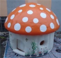 Inflatable mushroom house